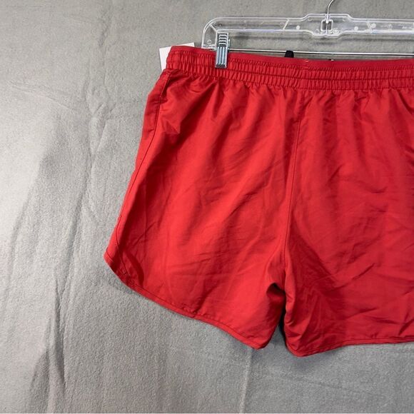 Nwt large NIKE W TEMPO LUXE running SHORT
DJ8528-613 wrestling logo - Picture 8 of 13